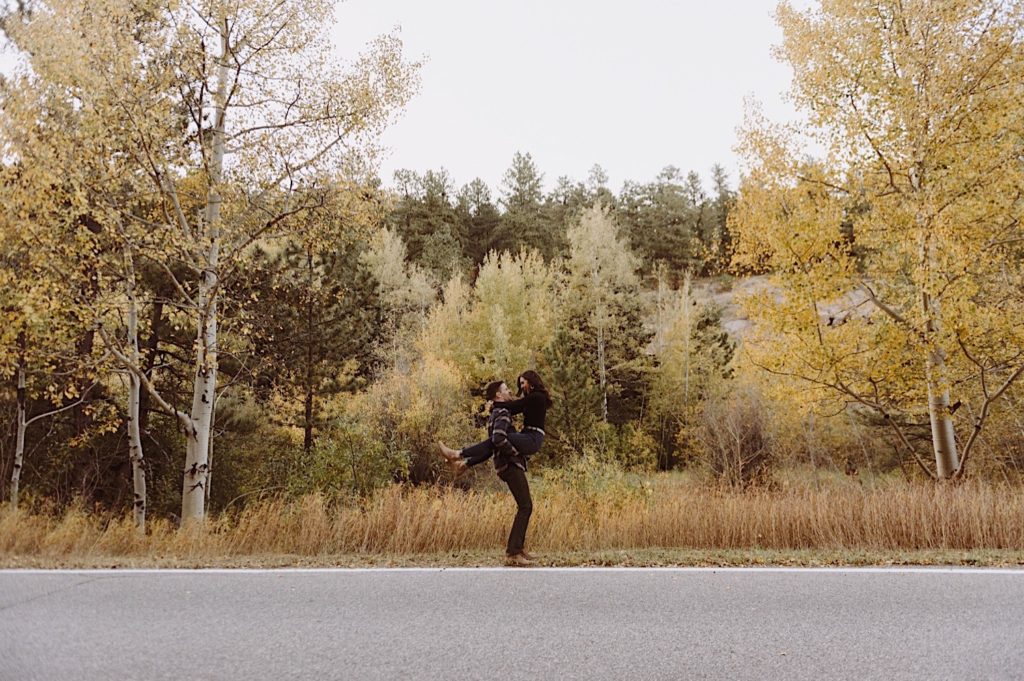 Golden Gate Canyon State Park Engagement Photos | Colorado engagement photos | Colorado wedding photographer | Ashley Joyce Photography