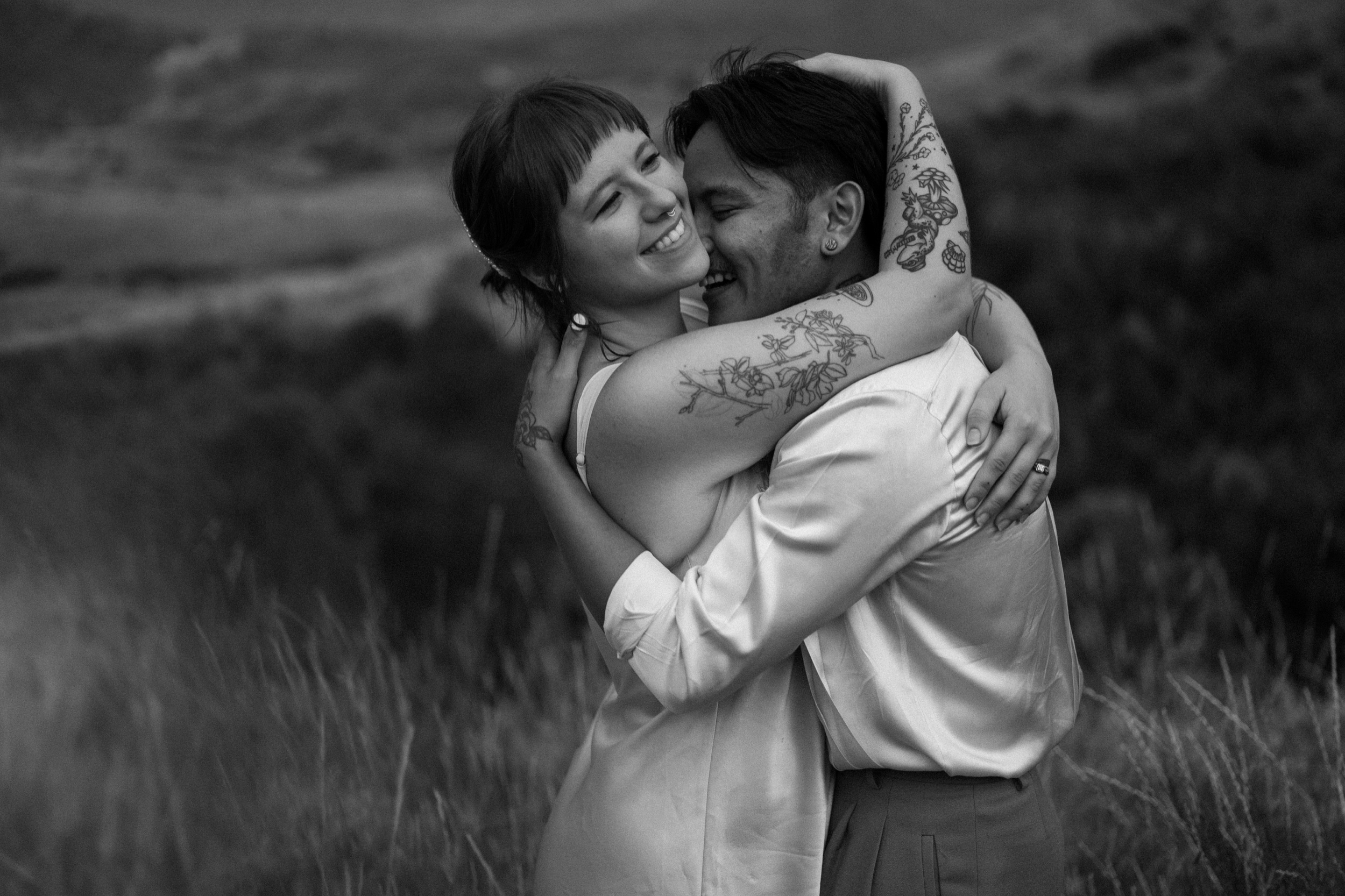 Colorado vow renewal in Morrison, Colorado. A Colorado married couple performs their vow renewal on a sunny summer day near Denver, Colorado. Photos by Denver elopement photographer, Ashley Joyce Photography, copyright 2022.