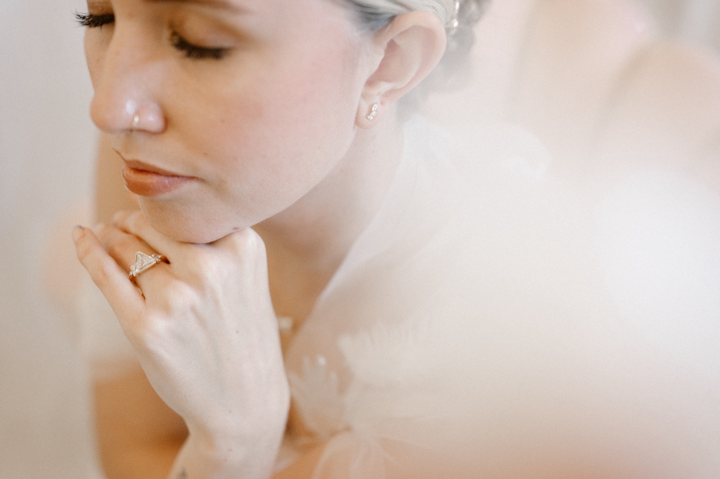 Elegant bridal photos by Colorado wedding photographer Ashley Joyce