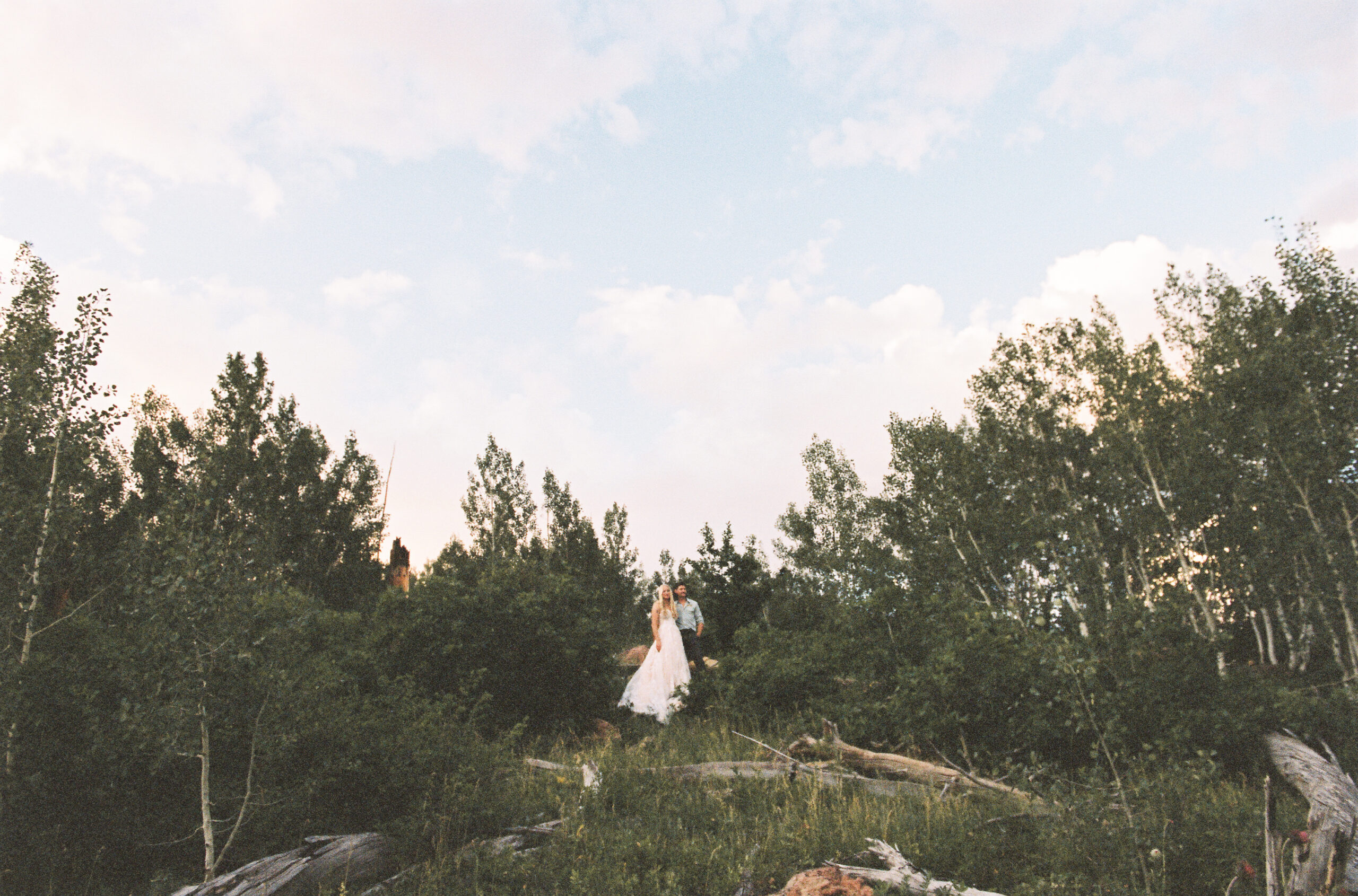 35mm film wedding photos by Telluride weeding photographer Ashley Joyce Photography