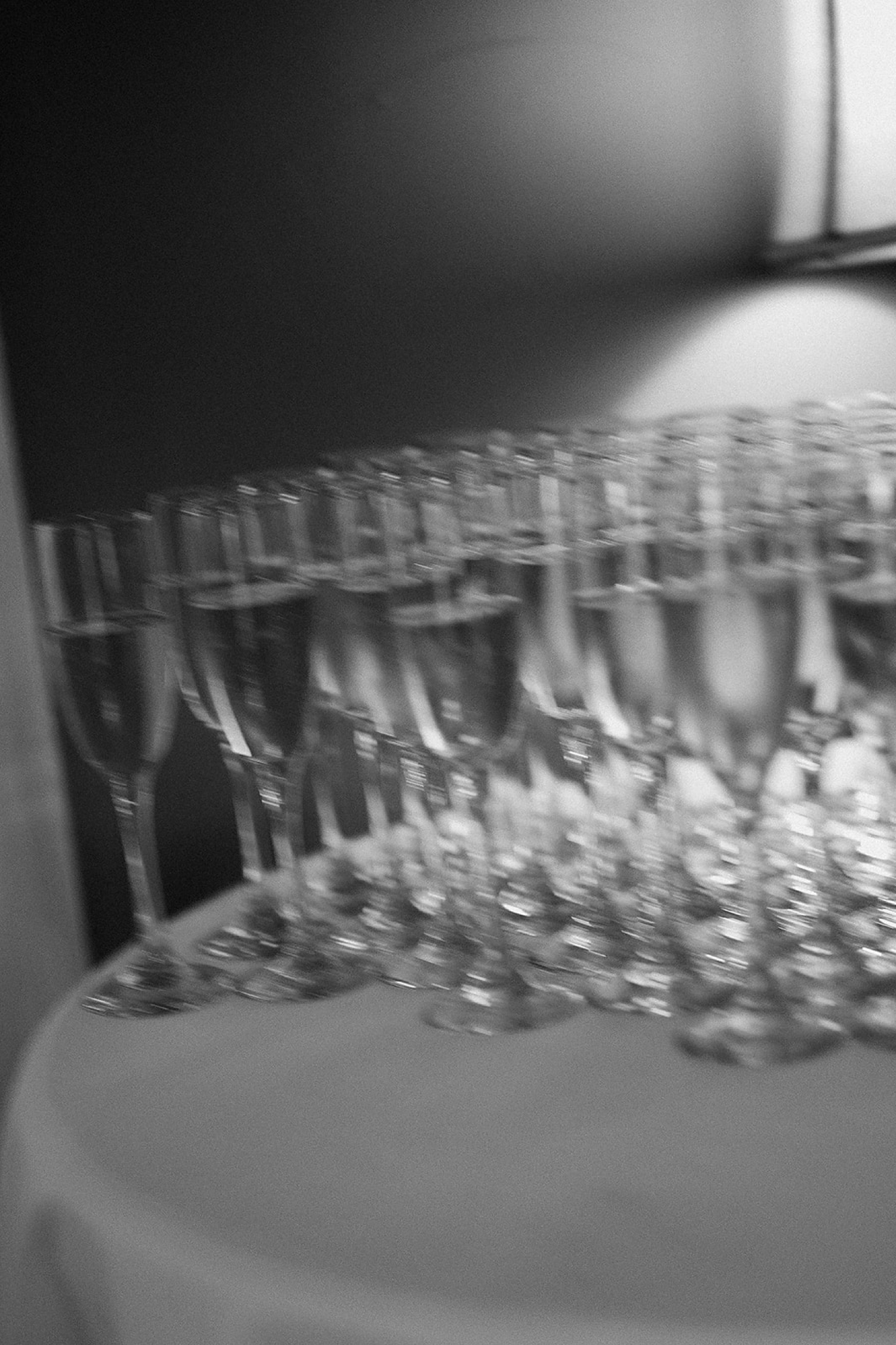 Blurry photo of champagne glasses