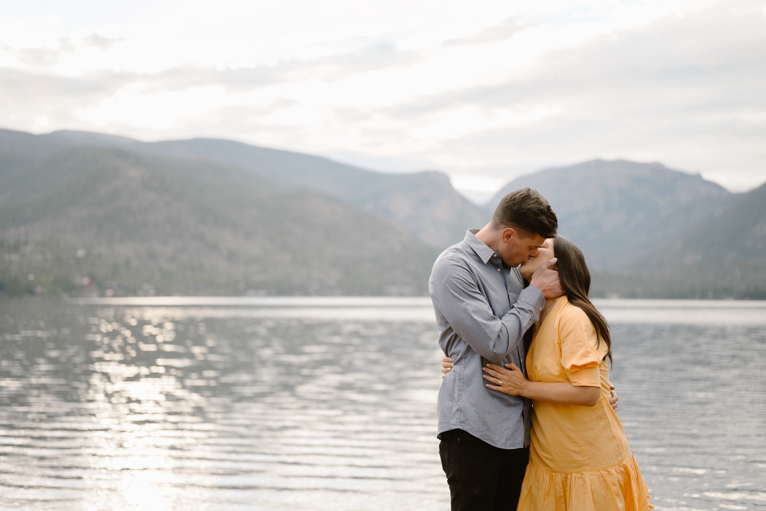 A fall engagement session at Rocky Mountain National Park by Durango and Telluride wedding photographer Ashley Joyce