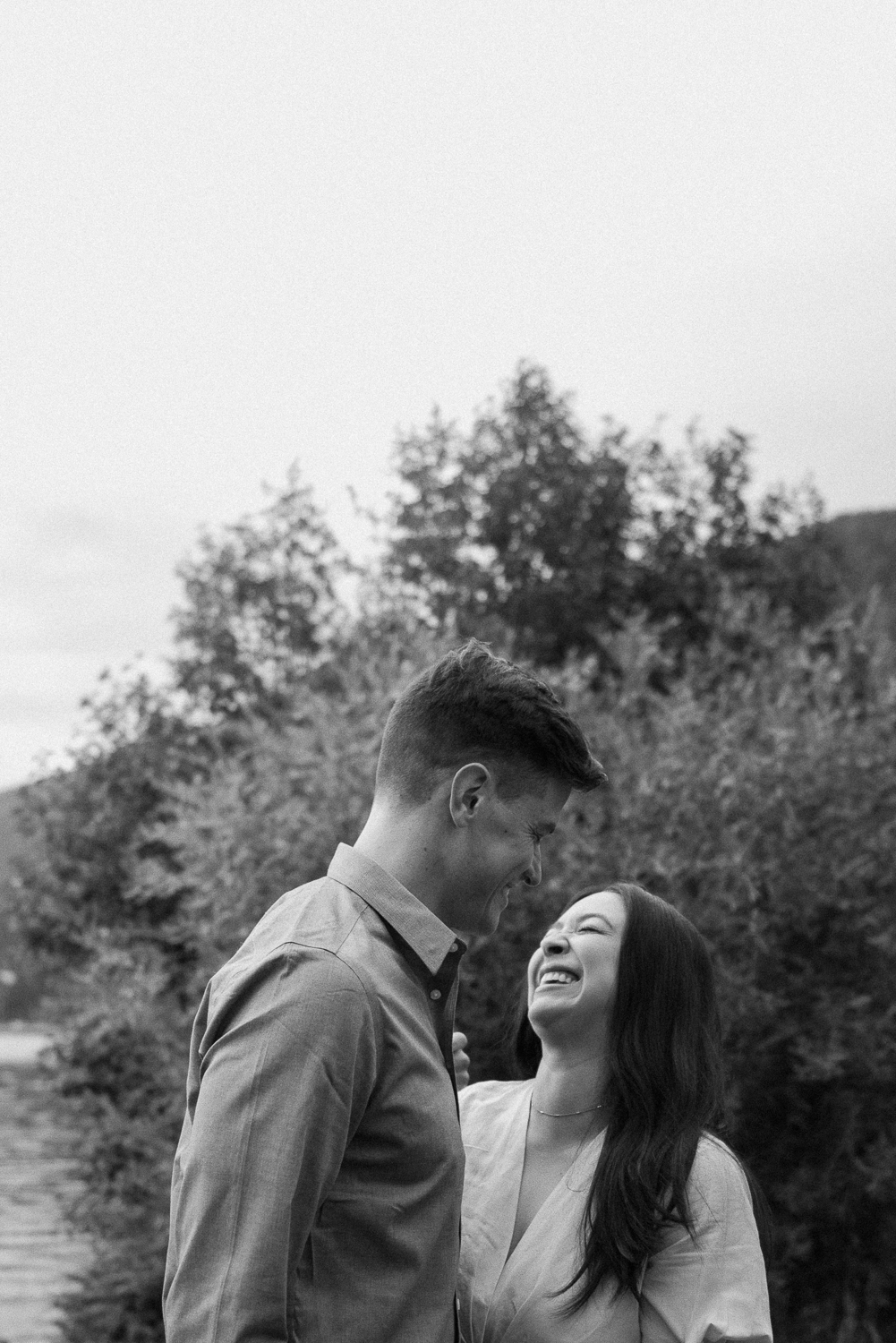 A fall engagement session at Rocky Mountain National Park by Durango and Telluride wedding photographer Ashley Joyce