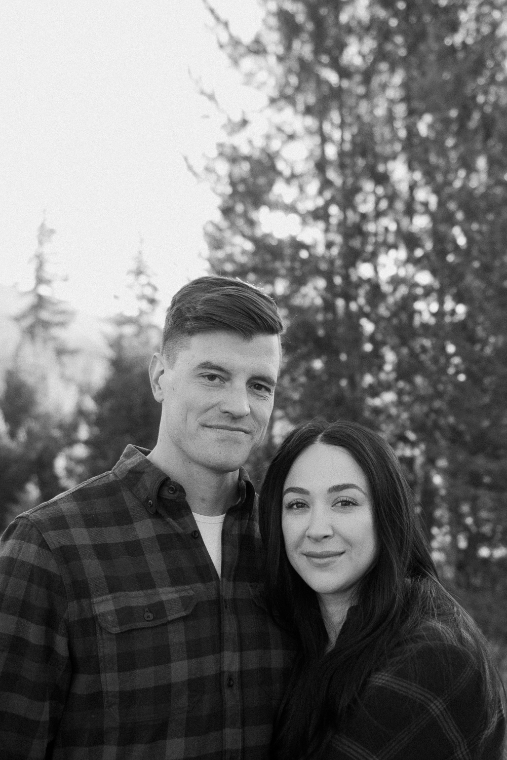 A fall engagement session at Rocky Mountain National Park by Durango and Telluride wedding photographer Ashley Joyce