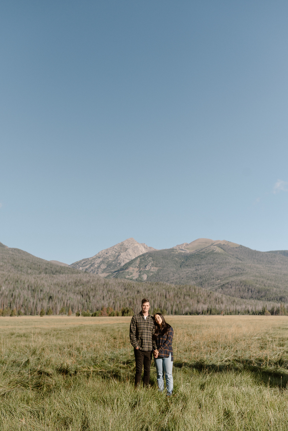 A fall engagement session at Rocky Mountain National Park by Durango and Telluride wedding photographer Ashley Joyce