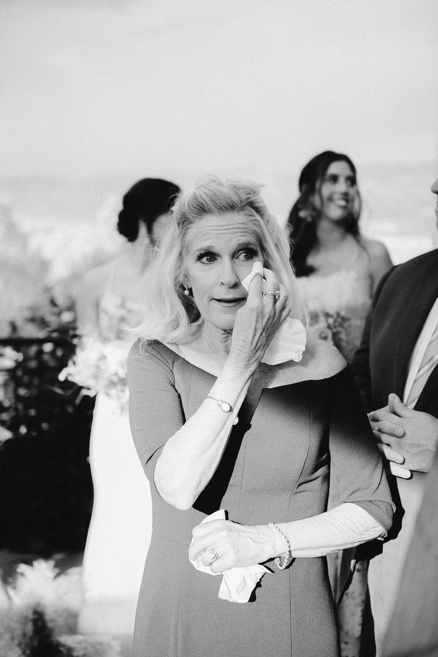 Romantic Santa Fe Wedding at the Santa Fe Opera: A Chic and Luxurious Celebration | Photographed by Durango and Telluride wedding photographer Ashley Joyce