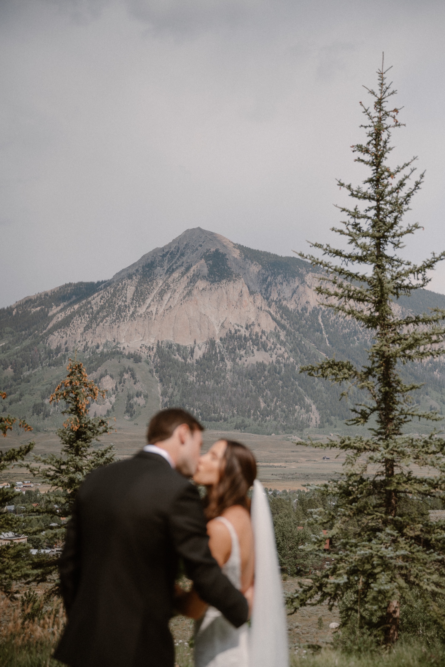 Candid wedding photography for this Crested Butte wedding, photographed by Telluride wedding photographer Ashley Joyce.