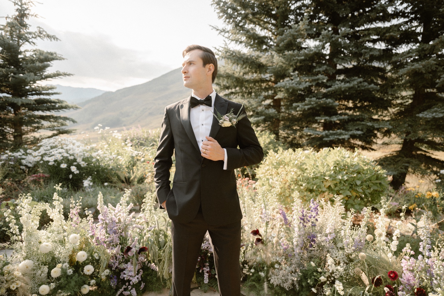 Mountain Wedding Garden wedding venue in Crested Butte, photographed by Telluride wedding photographer Ashley Joyce Photography.