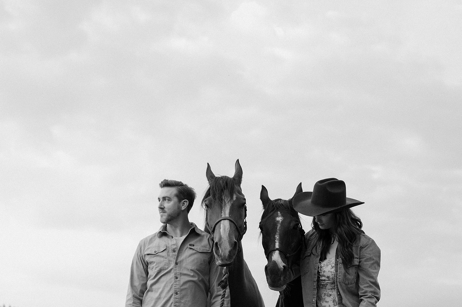 western-chic couples session in Pagosa Springs